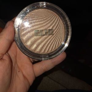 Milani highlighters